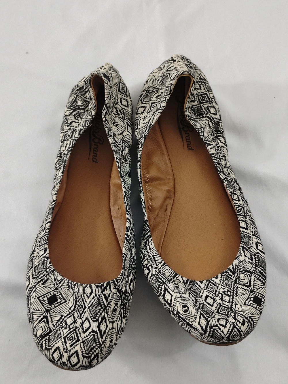 Lucky Brand Black & White Geometric Ballet Flats Size 6